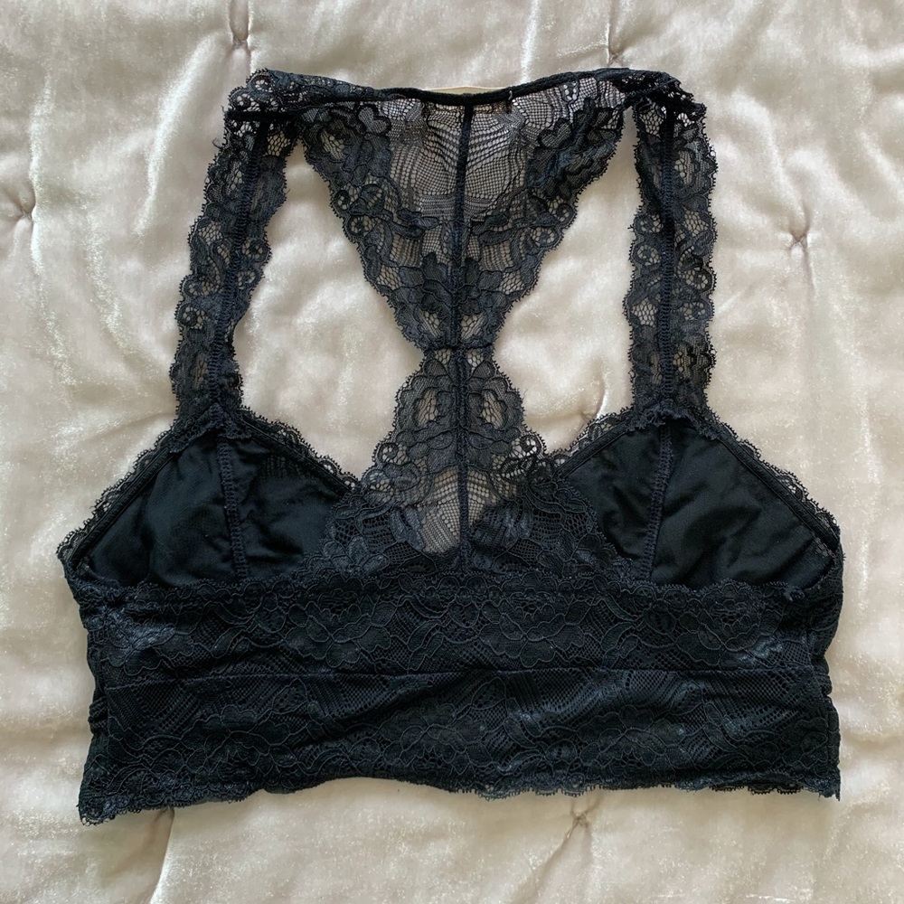 Black Lace Racerback Bralette - Picture 2 of 2
